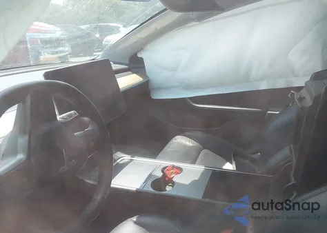 2021 Tesla Model 3 Standard Range Plus Rear-Wheel Drive from USA, damaged, VIN 5YJ3E1EA7MF088283